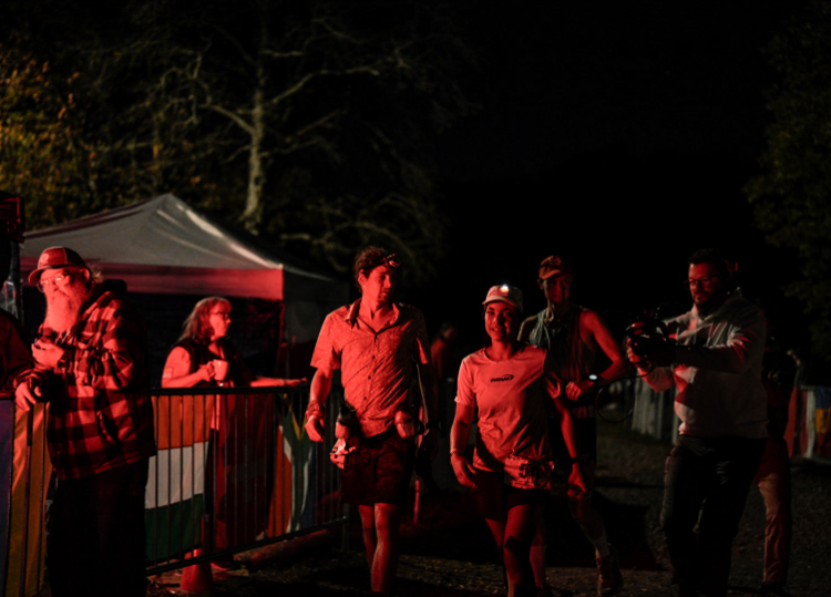 INOV8 Athlete Sarah Perry preparing for a nighttime loop