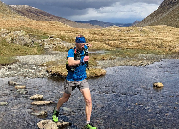 Damian Hall Breaks 180-Mile Wainwright's Coast to Coast Record 